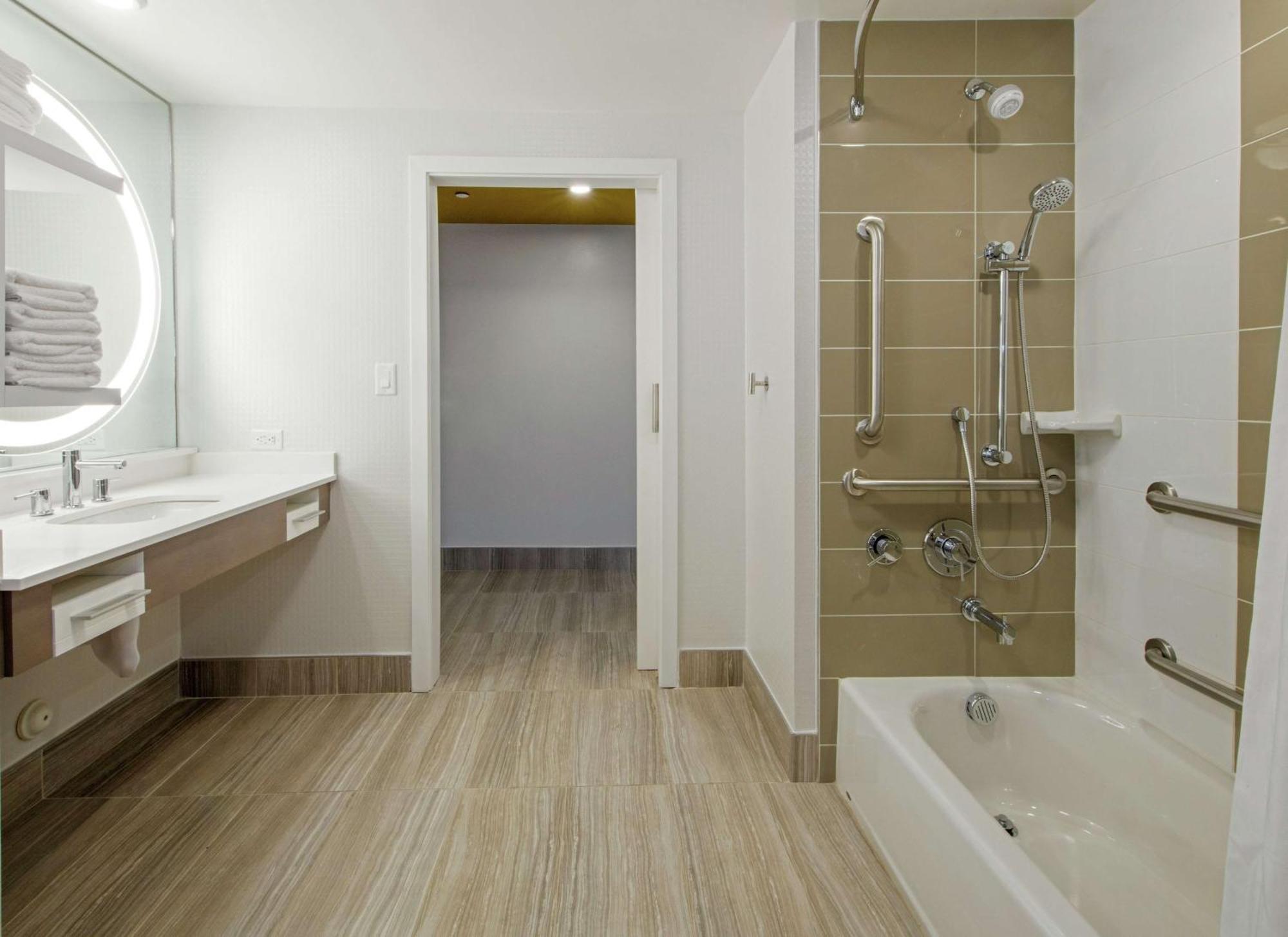 Hampton Inn & Suites Raleigh-Durham Airport-Brier Creek Екстер'єр фото