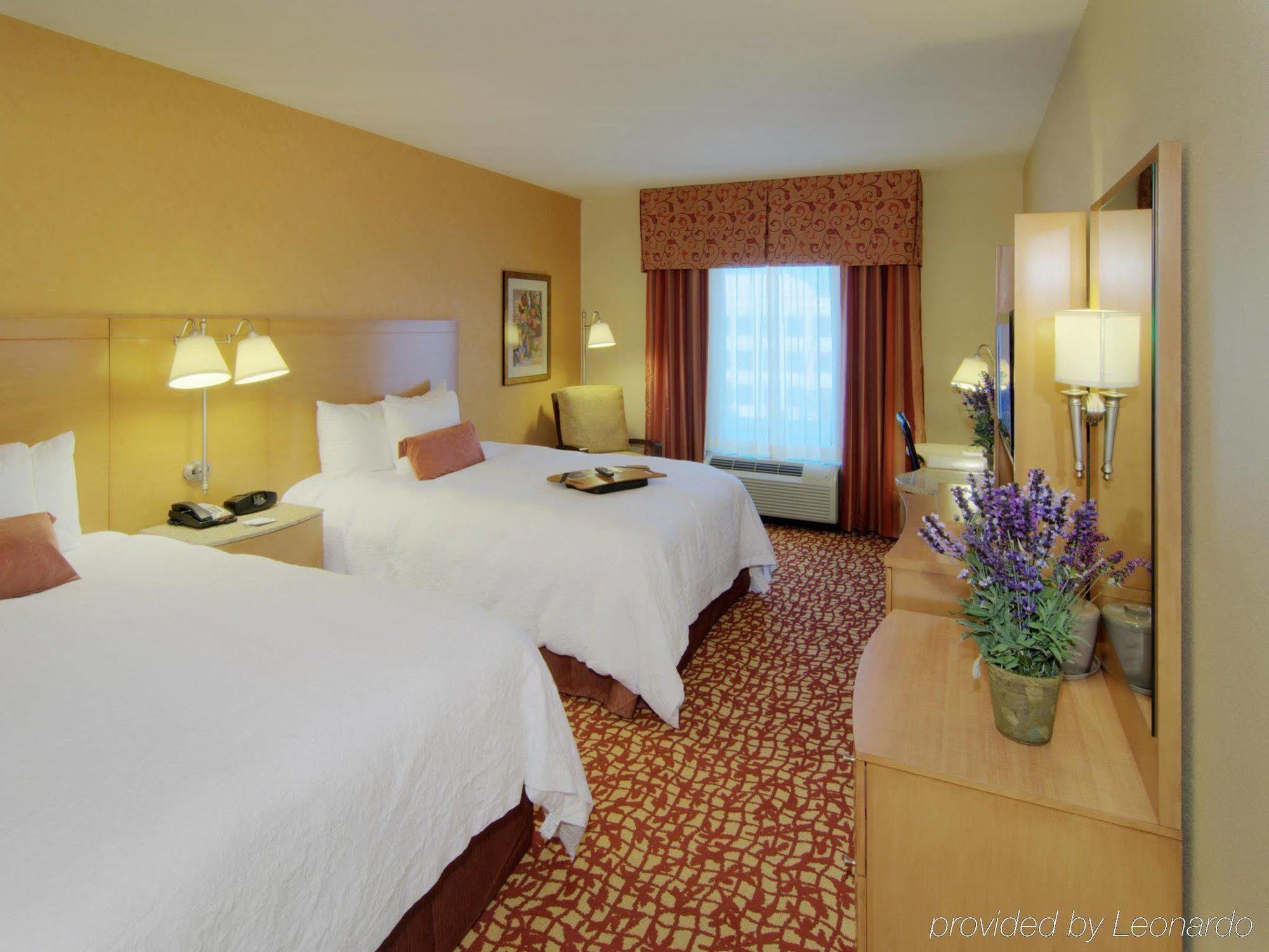 Hampton Inn & Suites Raleigh-Durham Airport-Brier Creek Номер фото